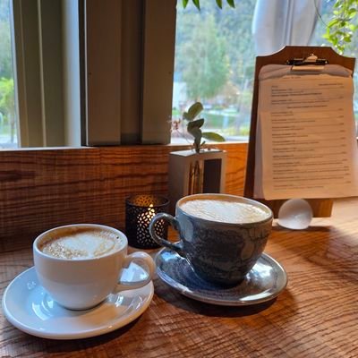 gun8507's profile picture. Alpha School 에어드랍&화리 이벤트 꿀통
https://t.co/wlOcP7xTL5
#에어드랍#화리#NFT#airdrop#꿀통  
1MinuteAlpha
https://t.co/3bVVUm4Lxf
https://t.co/R559EdDm1G