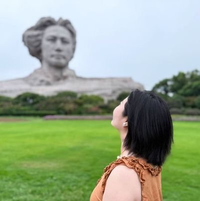 dnin71037742's profile picture. 做大做强，再创辉煌！
日月所照，皆为汉族。
❤️（关注受限，缓慢回关中）❤️