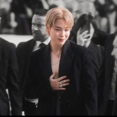 mia7loves's profile picture. You and I , best moment is yet to come ~ ♡