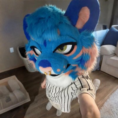 teothetiger's profile picture. tiger twink! ⋆🐾° 21 ⋆🐾° NC, FL, this is my main and i’ll post my balls if i wanna 🔞