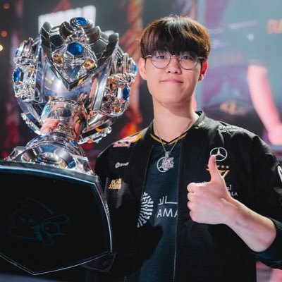 ForsureFCB's profile picture. 23 over munich through milwaukee back to kansas city