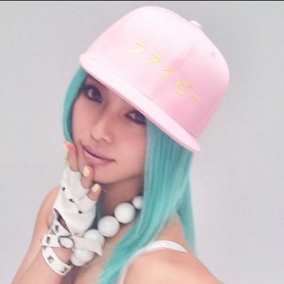 cvaldaduff's profile picture. ╰┈➤ . ݁₊ ⊹ . ݁ I listen to björk, sophie and arca  ݁ . ⊹ ₊ ݁. -ˋˏ ༻I like fashion xx༺ ˎˊ- 𓇢𓆸 ⁀જ➣ 𝜗 free 🇨🇩🇵🇸🇸🇩🇺🇦! 𝜚