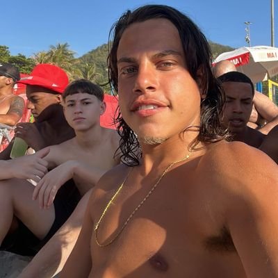 BreninhoCrf3's profile picture. 10/10/2019💔✨
 Eterno Kelvin//
Que toda honra e glória seja dada somente a Deus 🙏🏻❤💫