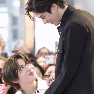 firstgrandmom's profile picture. เป็นติ่งเกาหลีมานาน โดนน้องเฟิร์สตกซะอย่างนั้น เมนน้องเติ้ลที่รักเฟิ้ดเฟิ้ดสุดหัวใจ