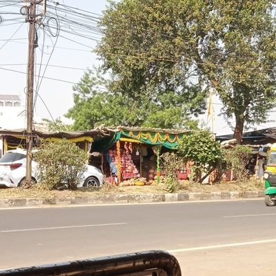 madhyapradesh04's profile picture. 🇮🇳 हिंदुस्तानी | सनातन धर्म की बात, गीता का ज्ञान और हिंदू संस्कृति का सम्मान 🙏✨