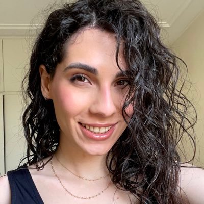 scardelitaa's profile picture. پری‌واره‌ی قصه‌های دور.