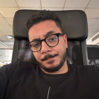 MoNaGi_8's profile picture. أرى أن الحل الأمثل لنا في تلك الظروف العصيبة أن ننفصل كليًا عن المركبة الأم ونسبح بعيدًا في الفضاء الفسيح..