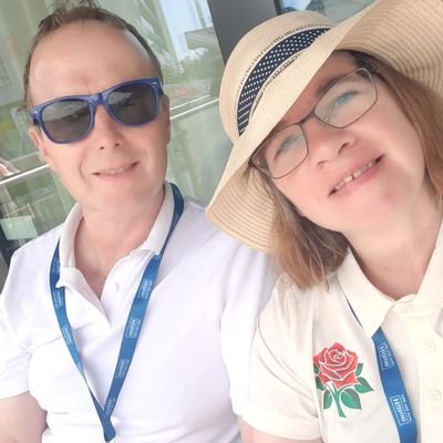 DonnaHaslam1's profile picture. Love everyday like it's your last.  Smile & dance often! xx
💕Married to @junuttall