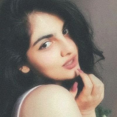 thispeniwe's profile picture. پانته‌آ کیه دیگه