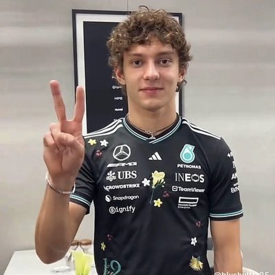 oliver481_'s profile picture. 