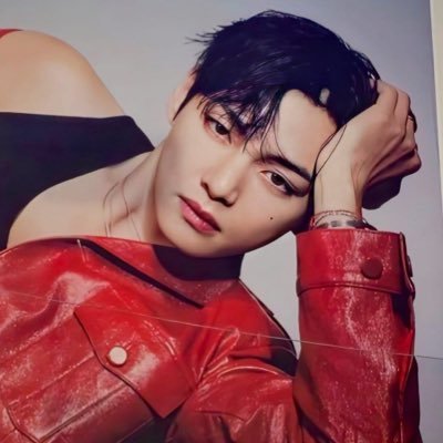 taehyungabs_'s profile picture. taehyung over morals;