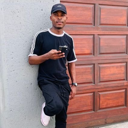 DzunisoMaluleke's profile picture. Don't trust words,trust actions|I'm @KaizerChiefs Fan✌✌⚽and @ManCity Fan⚽