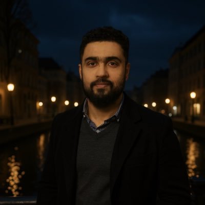 iandmypoodle's profile picture. Introvert Writer • Blogger • BSc @LJMU | BA Psy. Human Behaviours @COLcollege | MCP | CCNA • Books • Founded @merakmag @youbymerak • INFJ • #IT #quantumbits