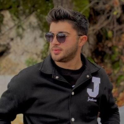 Denizhan263's profile picture. Dicle ilâhiyat fakültesi
çok değil bir miktarı sev beni