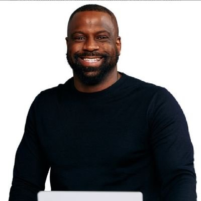 Betterwallet4's profile picture. 💰Helping 1st-gen investors build wealth
📕+2k Students | Former Financial Advisor
🌱Foster Kid ➤ Wall St ➤ Top Financial Expert
⚙️Free Investing Tools👇🏾