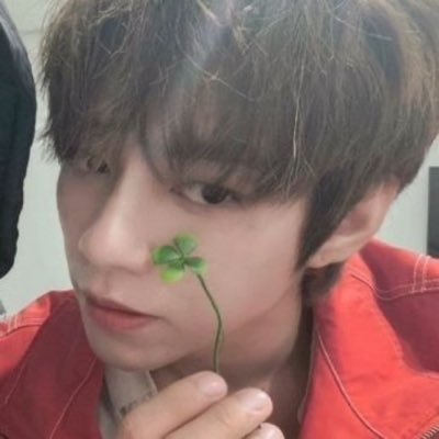 rkcites's profile picture. #JL — waiting for our memories to bloom like stars in the sky. | multi!