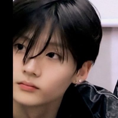 eunjae40717's profile picture. 