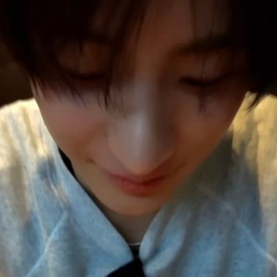 yaebinnnie's profile picture. 🐰🍞