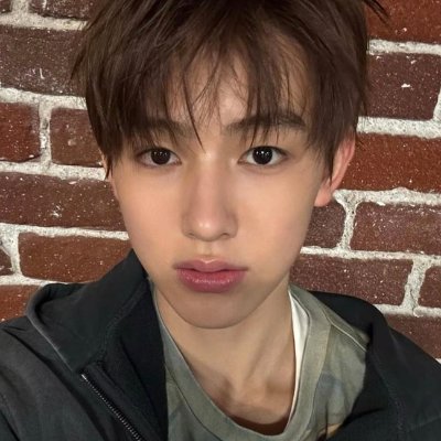 keonhomp3's profile picture. 🎸             ☆  cortis,  aespa   &   dogs  ☆