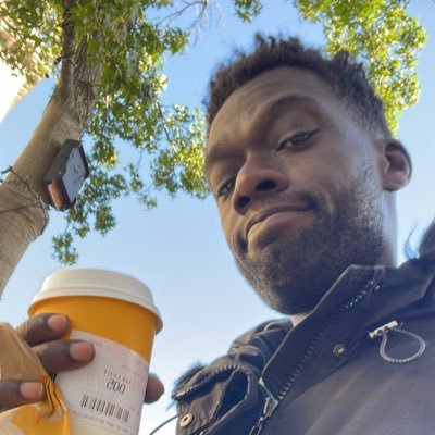 louwritescode's profile picture. 