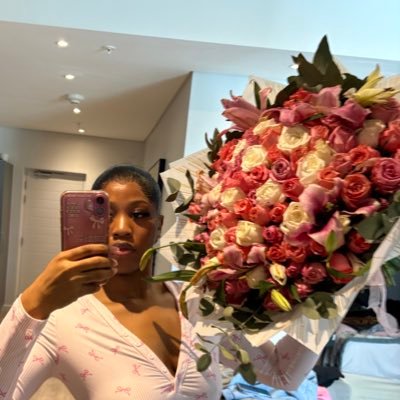 pejusofine's profile picture. 04/02/2025  28/02/2008 🩶