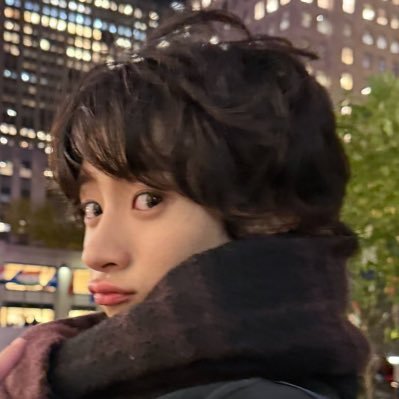 deepblueton's profile picture. 🦕🪽