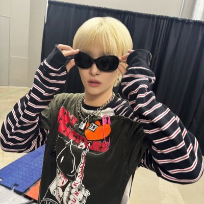 yosieyow's profile picture. ✧˖° ♡ . 🌷 🎧.• ✿ •INFP•