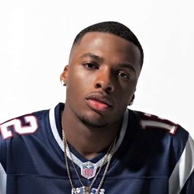 _Top5ive's profile picture. Lives in The city that never sleeps 🍎🇺🇸 🇧🇷👽 | Gamer occasional shenanigans 🎮📸. Snapchat 👻 Ohmrleee