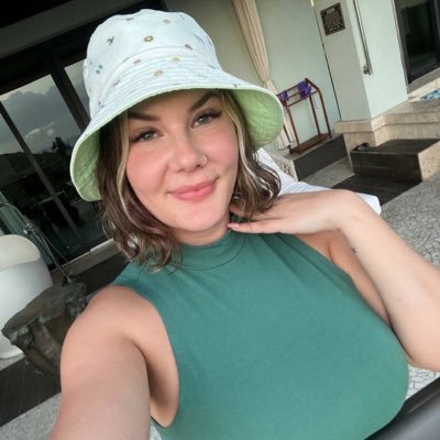 KateMichea44947's profile picture. 