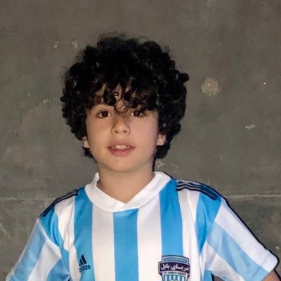 Baradboyofart's profile picture. I’m 10 years old, and I’m an artist and guitarist.I love making music. I also paint and draw .art makes me really happy!