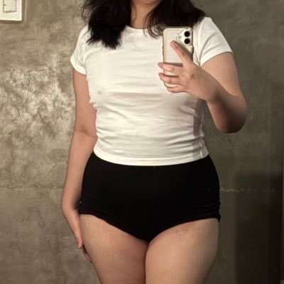 takoenpoki's profile picture. 18+ | selling | dm fee $3/₱150 ⭑.ᐟ