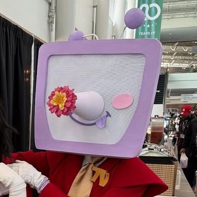 Lapsaes's profile picture. 18+ | ထ | NC | 23 | She/Her | Cosplayer | PKMN DMC DELTARUNE FFXIV/XV/XVI