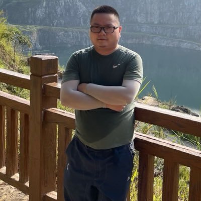 1122fengze's profile picture. 关注转发，私信熊熊，进群观看完整视频