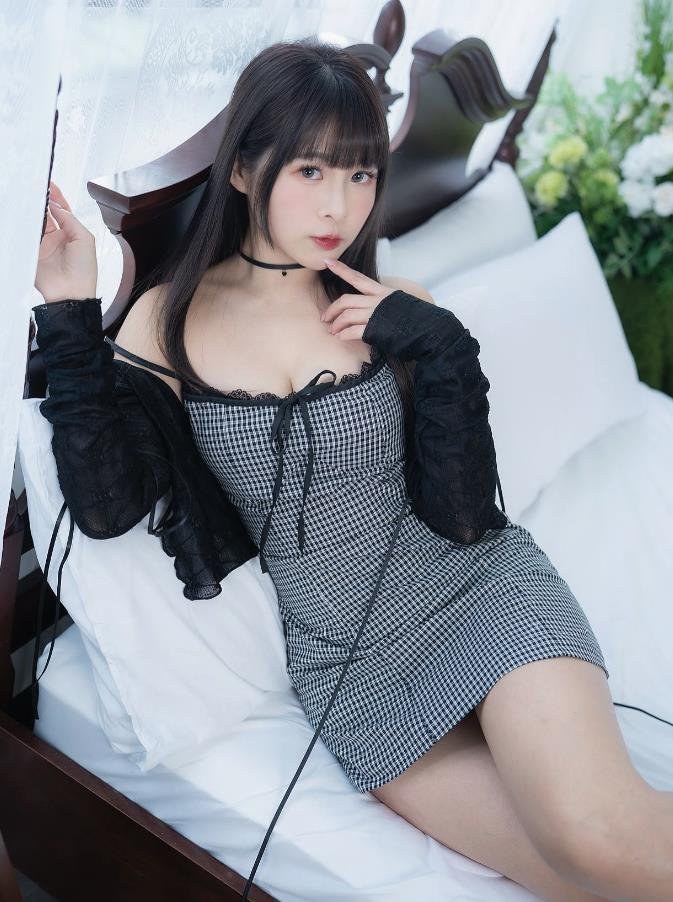 Roman26703411's profile picture. 𝟎𝟔 | 𝟏𝟓𝟖𝒄𝒎 | 𝟒𝟖𝒌𝒈 | ○大 看護 ↓の写真集見てくれたら喜び跳ねます