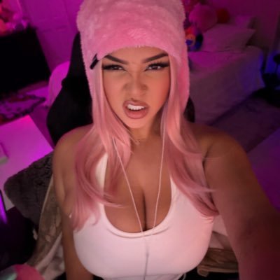 danniellllyy's profile picture. 