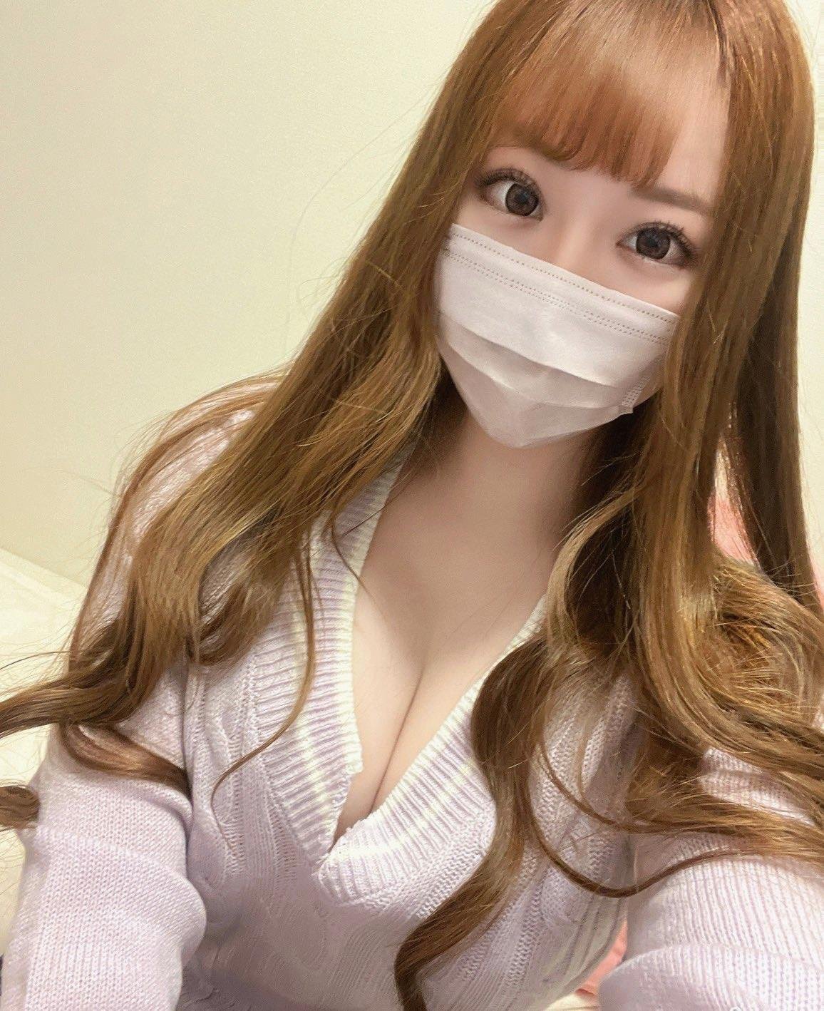 AndreiNuzhnyi's profile picture. です。ネトフリ見るのが好きでサウナもよく行きます。プライベートで彼氏はいません。えちは好きです。