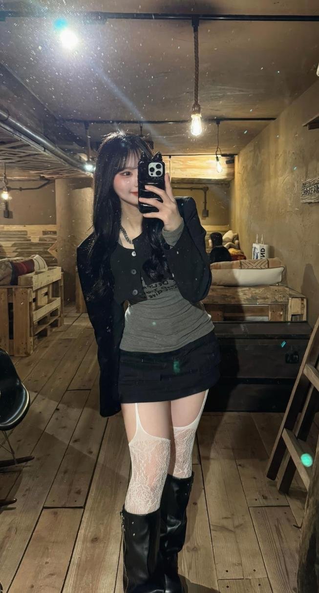 Vkysniy_banan's profile picture. かわいい子を見るアカウントです♡