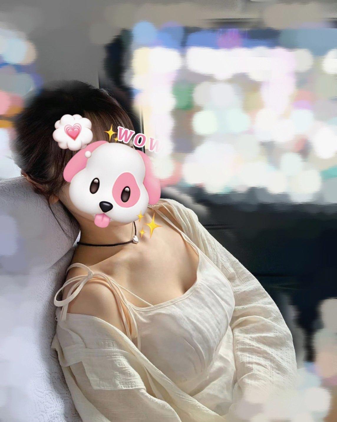 ohmysadeyes's profile picture. しがないOLのうらあか🐶/バレませんように🙏