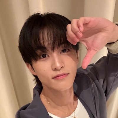 ininamanyaparty's profile picture. lemme hype ma boys here✋🏻😋🤚🏻 #EXO #NCT