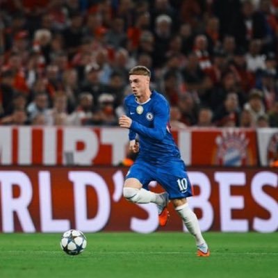 Blvck_3heese's profile picture. 💙Chelsea Through and through 🤍program x print *, "Coder by day — Gamer by night" end program x