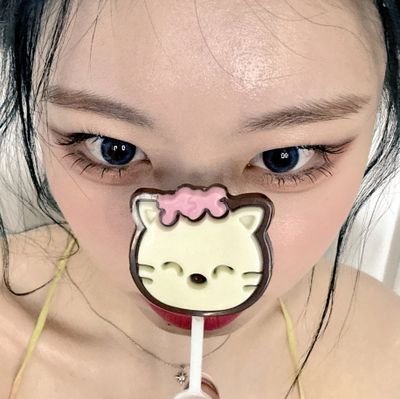 Chaeradise1's profile picture. #채령 #있지 #ITZY #Chaeryeong #이채령 #령채 

햄토리다람쥐토끼뿅아리사막여우 혼종 령채 🦊 애정하는 MIDZY

소중한 있지와 이채령 지켜🍦

https://t.co/58M0KuJcnw