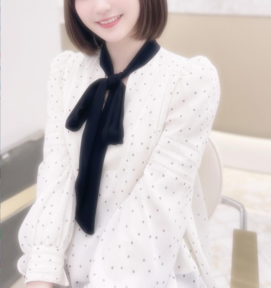 Polina125880354's profile picture. どちらかというと肉食系。アラフォーの中肉中背のおばさんですがレスがずっと続きこういうの求めてます ， 完全に欲求不満なので一緒にストレス解消できる相手がほしい。秘密厳守できる人限定でお願いします