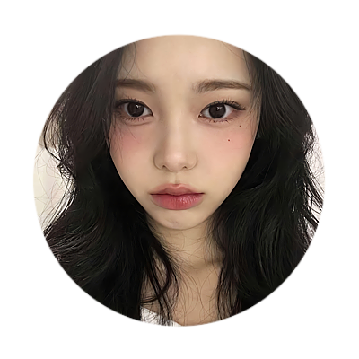 jeoncgian's profile picture. Carried by the whispers of love and lullabies on La Revista.