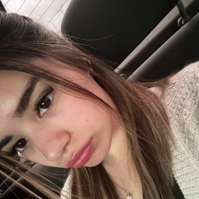 xhenk63's profile picture. 