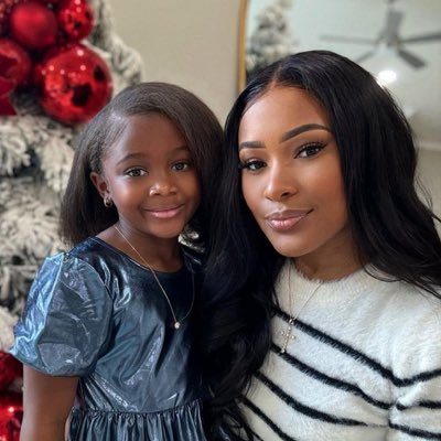 Dianne1021697's profile picture. 