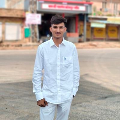 Bajranggodara45's profile picture. I am a student