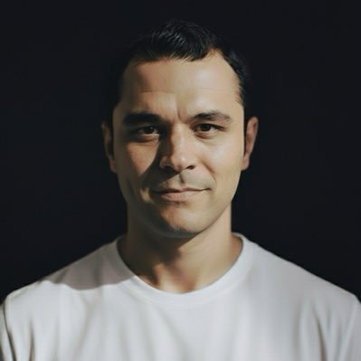 rquinteromd's profile picture. Ravenclaw Alumni | En Quirófano, en la Playa, Sentado en la Batería, en una Cancha de Fútbol, en una Montaña, Trotando, no necesariamente siempre en ese orden.