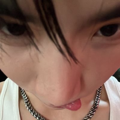 keentosea's profile picture. 18ᡣ𐭩
seakeen atw !!