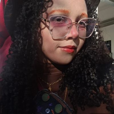 HoxFire25356's profile picture. Pega aqui na minha e balança 😼