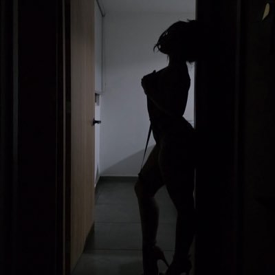 DianaYDavid2503's profile picture. Esposa caliente con permiso para hacer locuras, creativos en juego de roles y amantes del sexo caliente y con ganas.
